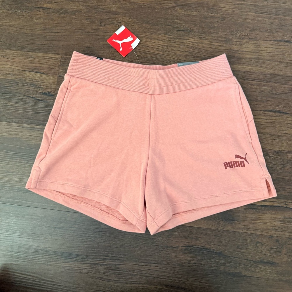 Puma‎ Essentials Women’s Regular Fit Sweat Shorts Pink Medium